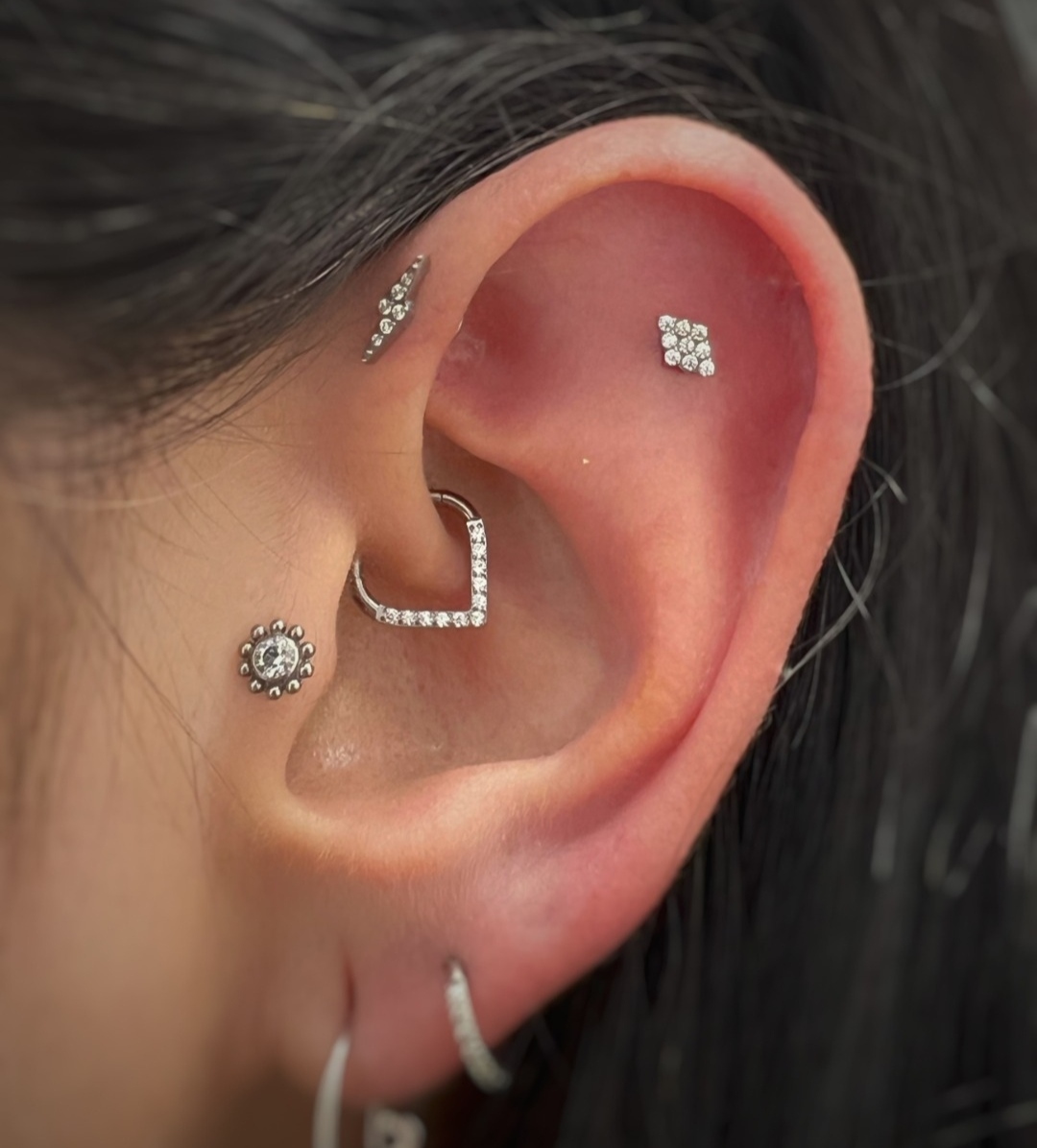 El piercing daith y la migraña: lo que realmente dice la ciencia